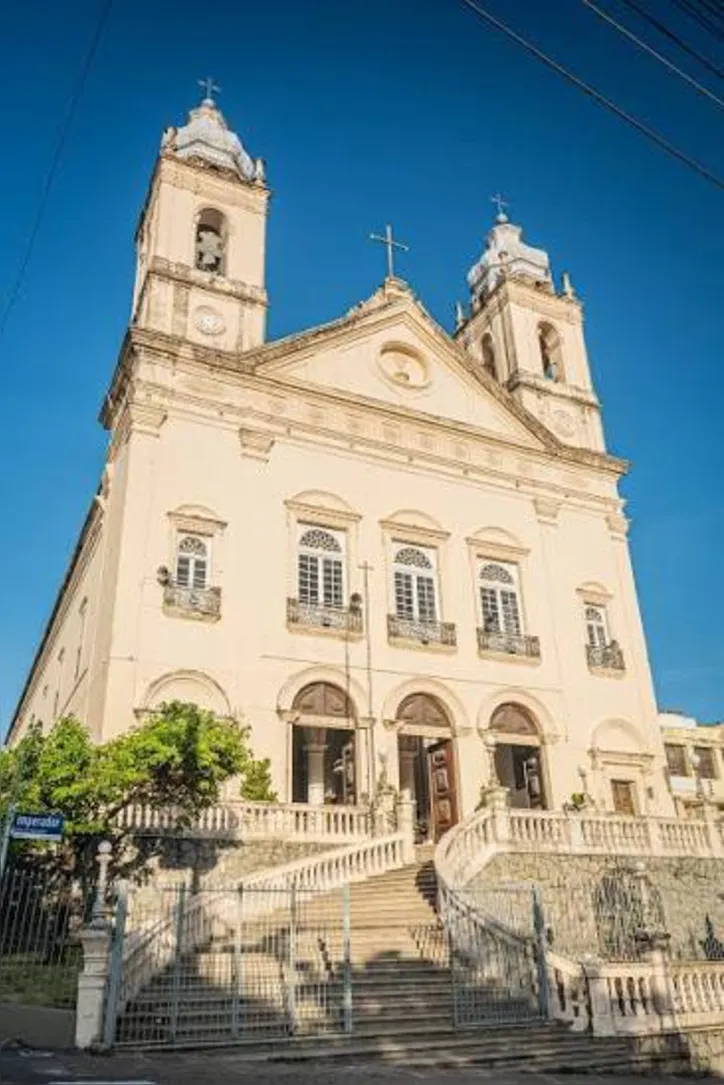 Imagem ilustrativa da imagem Arquidiocese barra palanque em templos e exige afastamento de líderes candidatos nas eleições