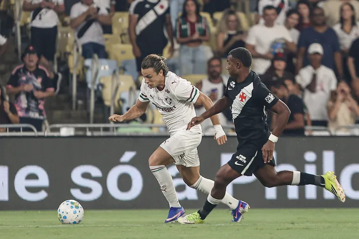 Vasco e Flu reeditam semifinal da competição neste sábado (1º)