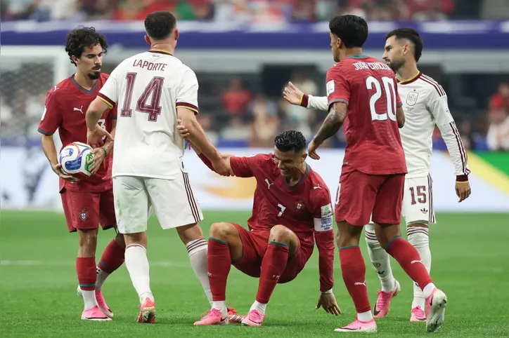 Portugal de Cristiano Ronaldo caiu diante da Espanha, que venceu por 1 a 0, nos acréscimos