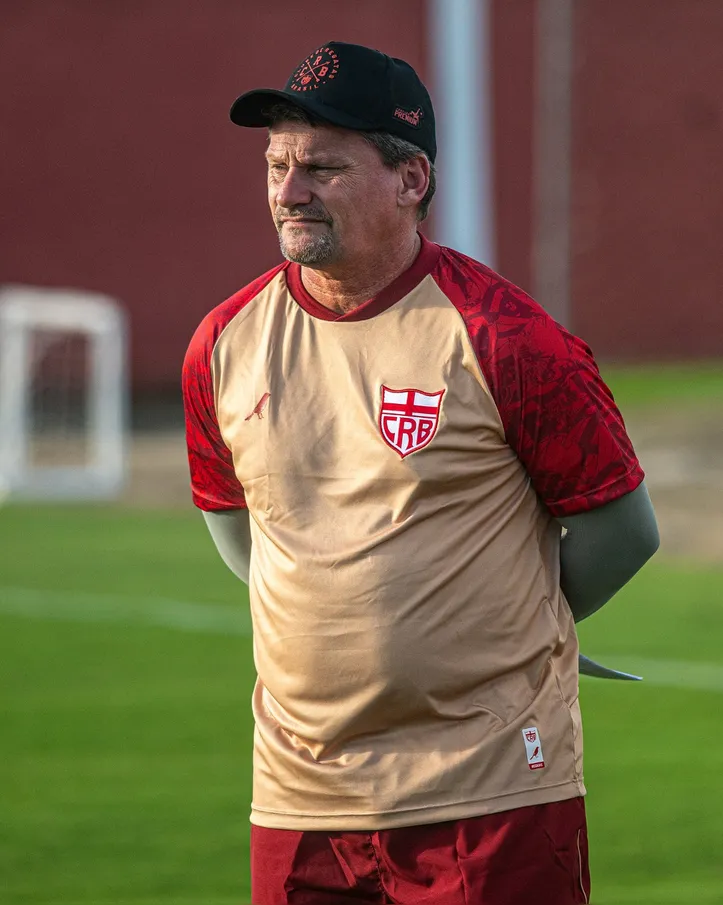 Fábio Matias em seu primeiro trabalho como treinador do CRB