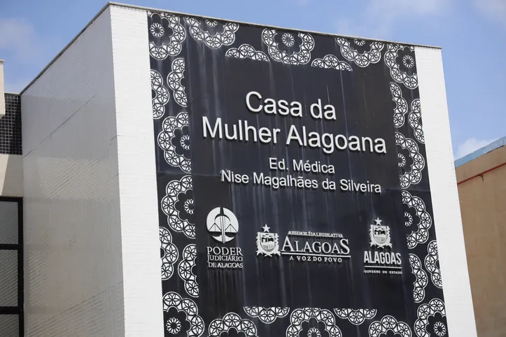 Audiências ocorrem na Casa da Mulher Alagoana durante a Semana Justiça pela Paz em Casa