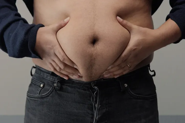 Imagem ilustrativa da imagem Gordura na barriga pode revelar risco cardíaco despercebido pelo IMC