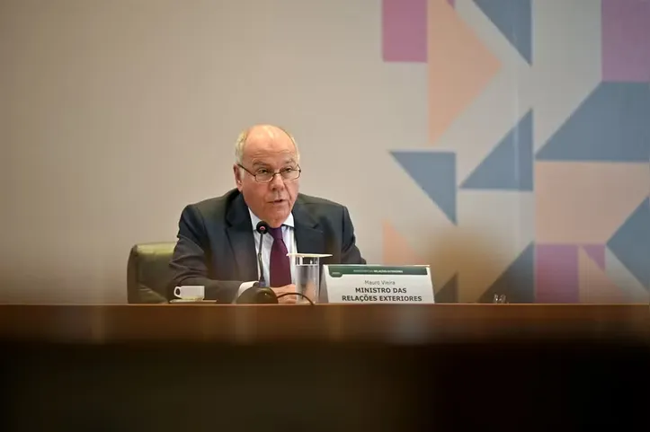 Risco de ataque ao território brasileiro é citado pelo ministro