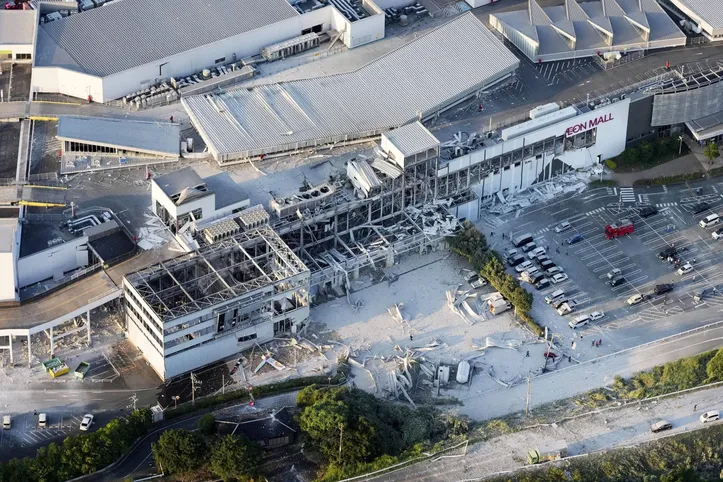 Shopping na província de Kumamoto desabou com o terremoto