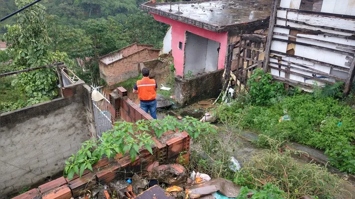 Defesa Civil acompanha aproximadamente 230 áreas de risco distribuídas pela capital
