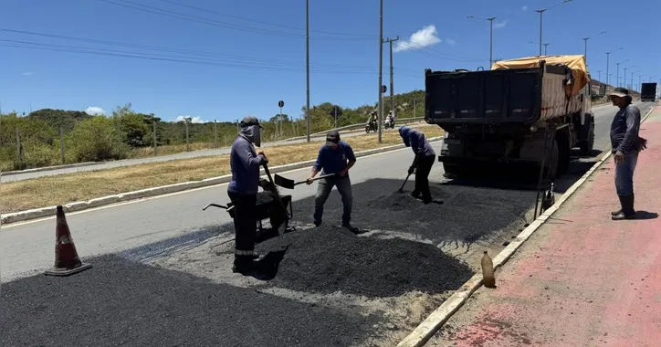 Imagem ilustrativa da imagem Mais de 2.000 buracos mobilizam equipes de reparos nas ruas de Maceió