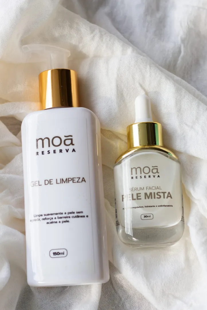 Sérum e gel de limpeza facial foram os primeiros produros desenvolvidos pela marca