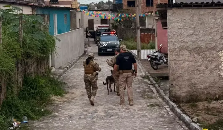 ofensiva mirou suspeitos de integrar organizações criminosas e de envolvimento em crimes de alta gravidade