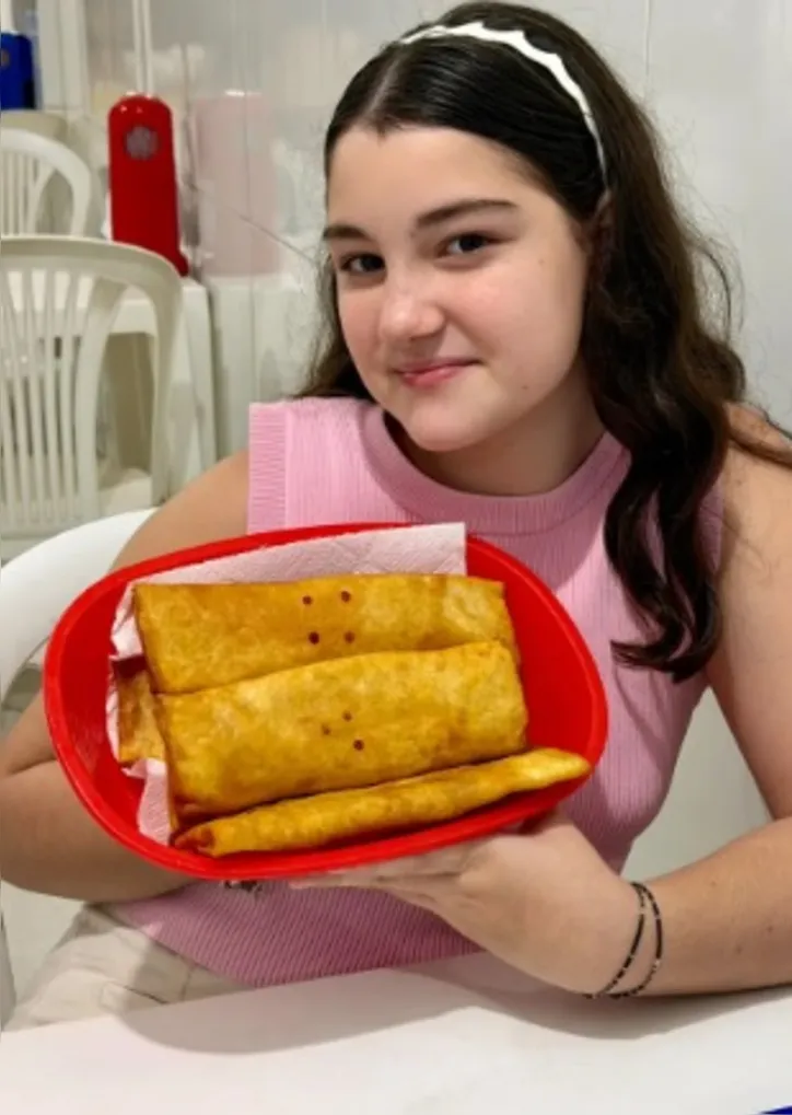 Imagem ilustrativa da imagem Pastel Chinês da Maria - atravessando gerações
