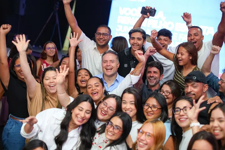 Imagem ilustrativa da imagem Renan Filho apresenta plataforma para receber propostas ao plano de governo