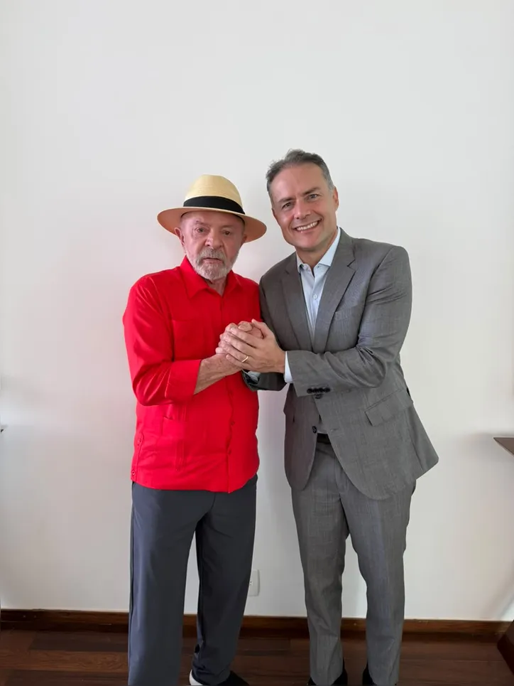 Imagem ilustrativa da imagem Renan Filho se encontra com Lula e reafirma apoio à reeleição do petista