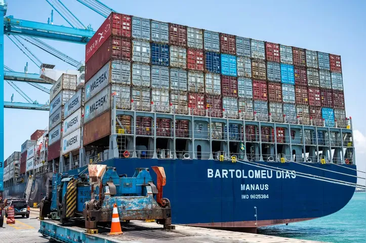Cerca de 3,9 mil produtos serão atingidos pelas duas tarifas
