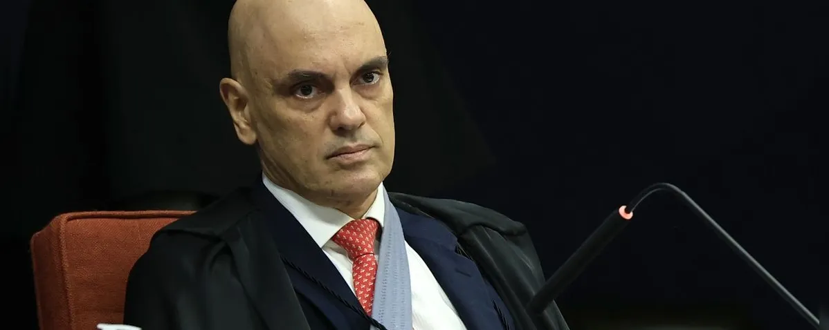 STF analisa hoje relatório da PF sobre mensagens entre Moraes e Vorcaro
