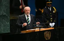 Brasil não cabe no quintal de ninguém, diz Lula na ONU