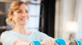 10 minutos de exercícios ao dia podem reduzir casos de demência até 2050