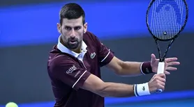Djokovic passa mal, mas vence e amplia recorde em Pequim