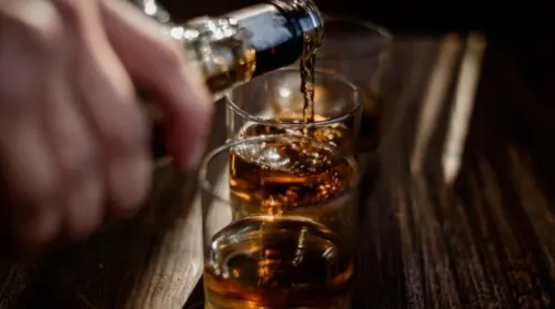 Alagoas libera venda de bebidas alcoólicas no domingo de eleição - Imagem
