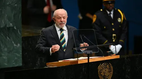 Brasil não cabe no quintal de ninguém, diz Lula na ONU - Imagem