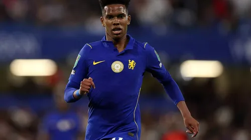 Com menos espaço, Estêvão reavalia futuro no Chelsea - Imagem