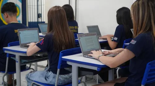 Conselho de Educação veta IA para alunos até o quinto ano - Imagem