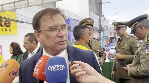 Luciano sinaliza fim de trajetória como prefeito após atual mandato - Imagem