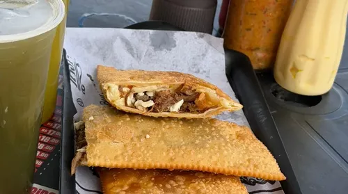 Pastel 101: o desvio na BR que vale a pena por uma costela defumada - Imagem
