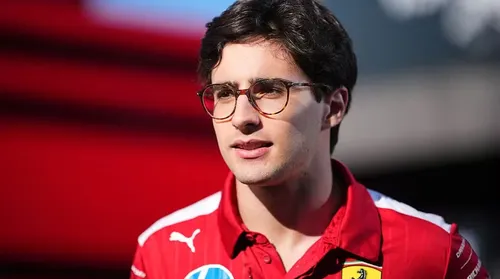 Rafael Câmara treina com Ferrari antes de teste decisivo com a Haas - Imagem