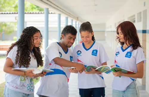 Alagoas avança 23 posições e assume liderança nacional na avaliação da Educação, aponta estudo