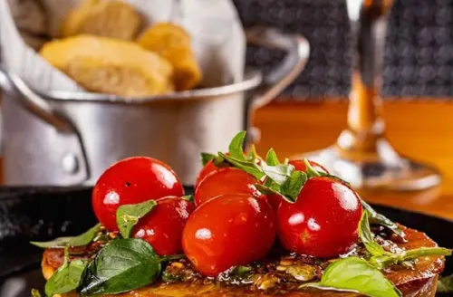 Carnes nobres e fogo alto na Pajuçara: o 759 Parrilla