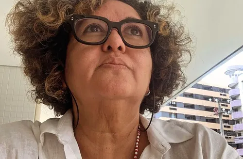 Cinco perguntas para Cíntia Ribeiro, que decidiu incomodar ‘sonos injustos’