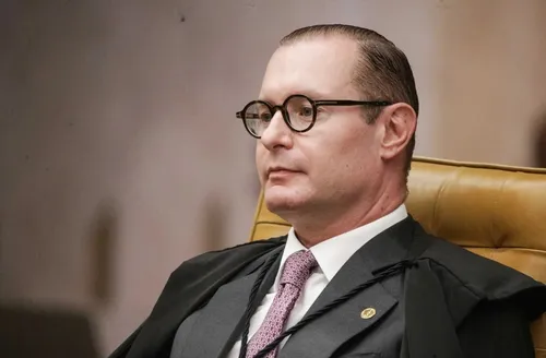 Zanin nega pedido para determinar abertura de CPI do Master

de CPI do Master