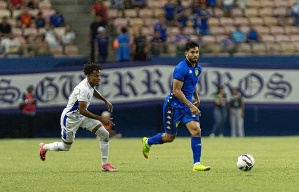 CSA perde para Nacional-AM e se distancia do acesso: 3 a 1