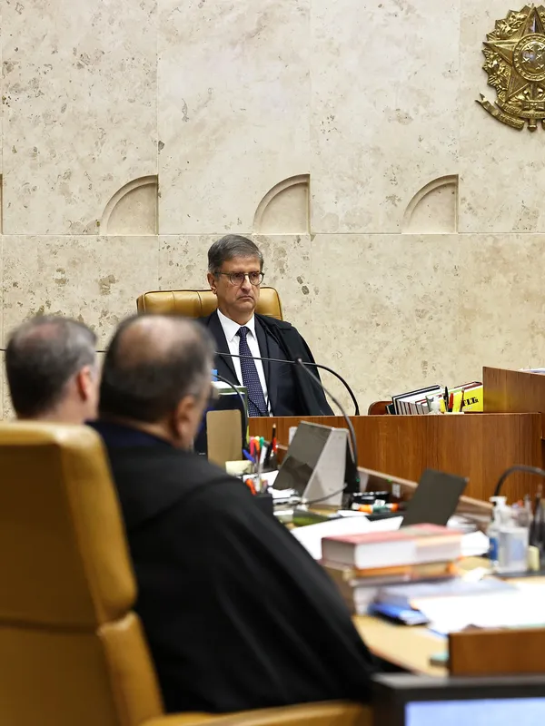 STF tem 4 votos a 3 para manter casos de Moraes e Mendonça separados