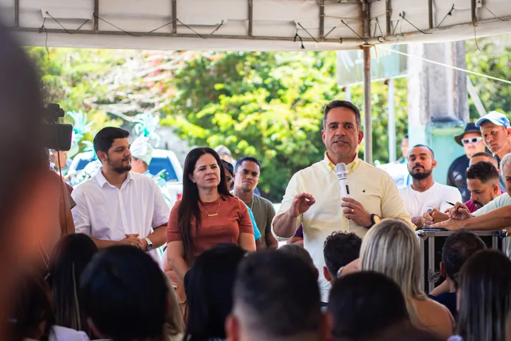 Imagem ilustrativa da imagem Barra de Santo Antônio recebe obras de pavimentação