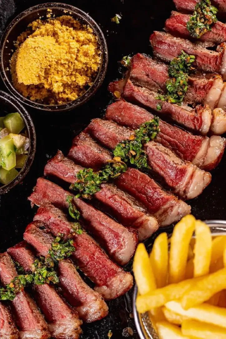 Imagem ilustrativa da imagem Carnes nobres e fogo alto na Pajuçara: o 759 Parrilla