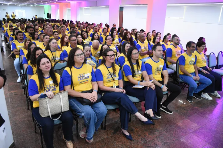 Casas Jardim: colaboradores participam de celebração de 68 anos