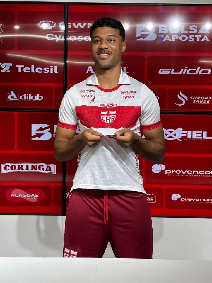 Anderson Dias já está regularizado e pode estrear pelo Galo