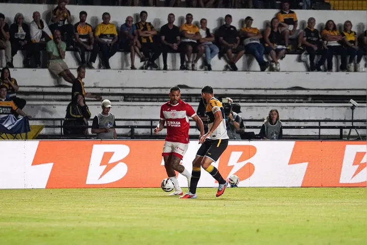 CRB e Criciúma vêm de derrota e buscam recuperação na Série B