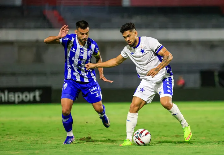 Azulão pouco rendeu e viu o Nacional subir para a Série C