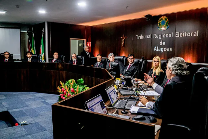 Decisão do TRE acolheu parcialmente solicitação de tropas federais para os 102 municípios de AL