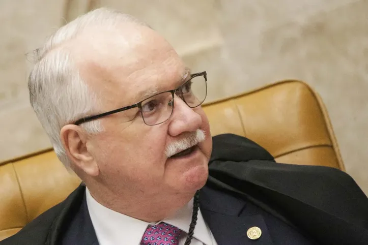 Fachin avalia assumir casos do Master e INSS para conter crise