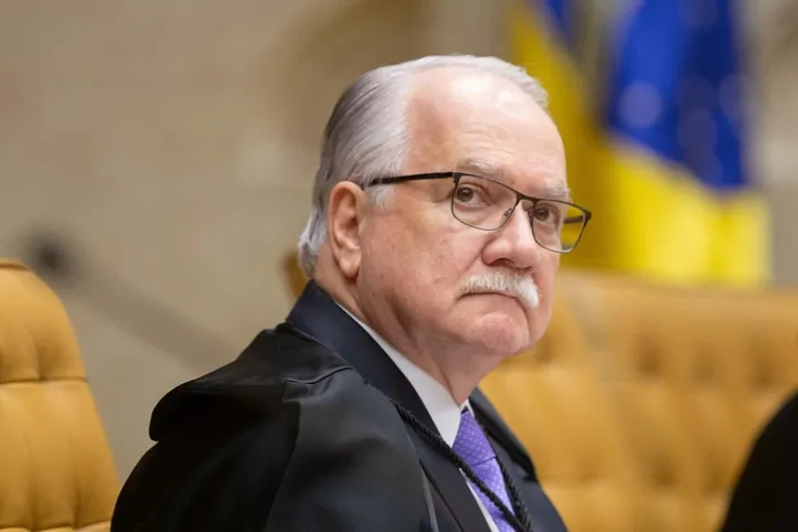 Fachin retira de pauta julgamento do dia 23