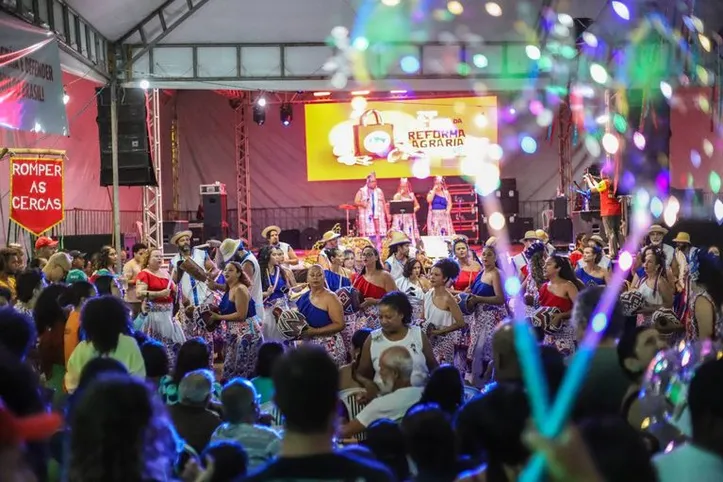 Imagem ilustrativa da imagem Feira da Reforma Agrária terá show gratuito de Juliana Linhares e de grandes nomes da música alagoana