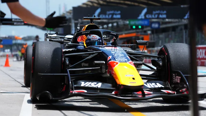 Max Verstappen liderou o primeiro treino livre em Sepang