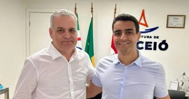 JHC deve evitar encontro com Flávio Bolsonaro em Maceió e manter neutralidade
