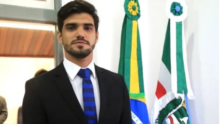 Imagem ilustrativa da imagem João Catunda assume cadeira na Câmara de Maceió após decisão da Justiça Eleitoral