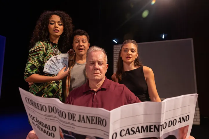 “Baixa Sociedade” chega a Maceió no dia 7 de setembro, às 20h, no Teatro Gustavo Leite; o elenco é composto por Luiz Fernando Guimarães, Débora Ozório, Paulo Mathias Jr. e Bruna Trindade