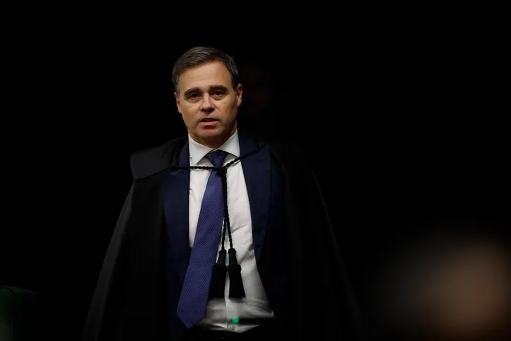 Mendonça sinalizou que tende a indeferir o pedido da PGR