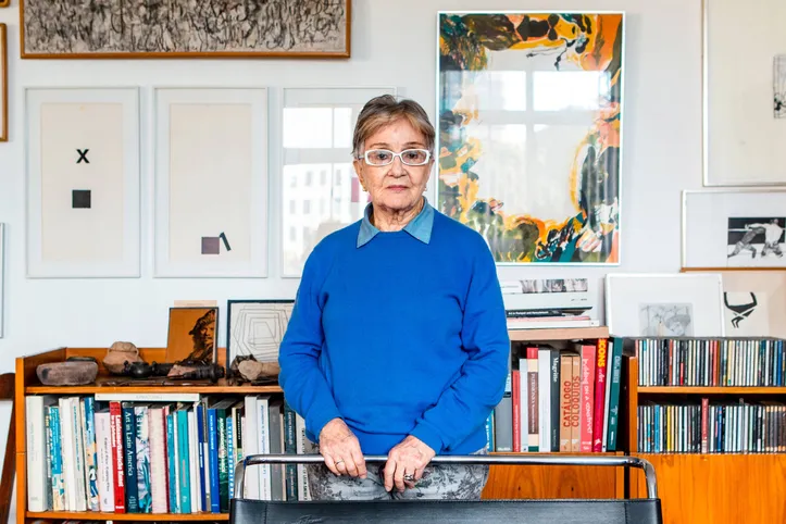Retrato de Aracy Amaral que esteve em exposição do Itaú Cultural