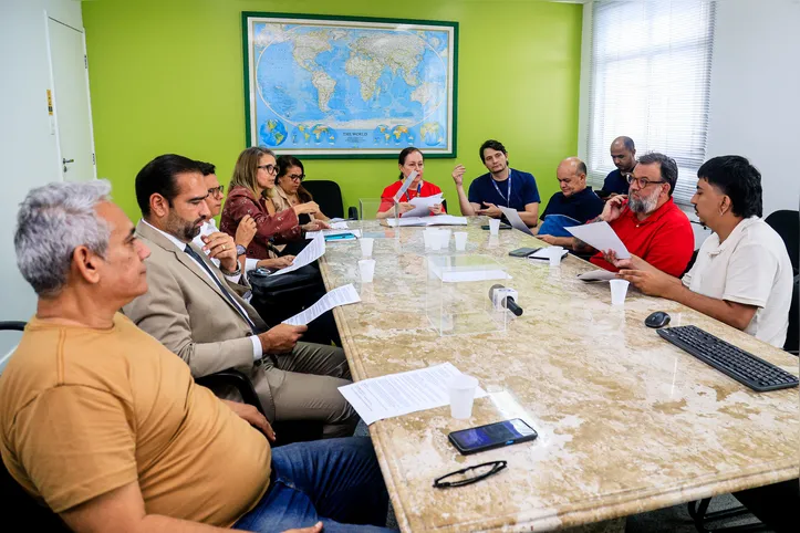 Modelo das entrevistas foi definido no início deste mês em reuniões com representantes de todos os candidatos na TV Gazeta
